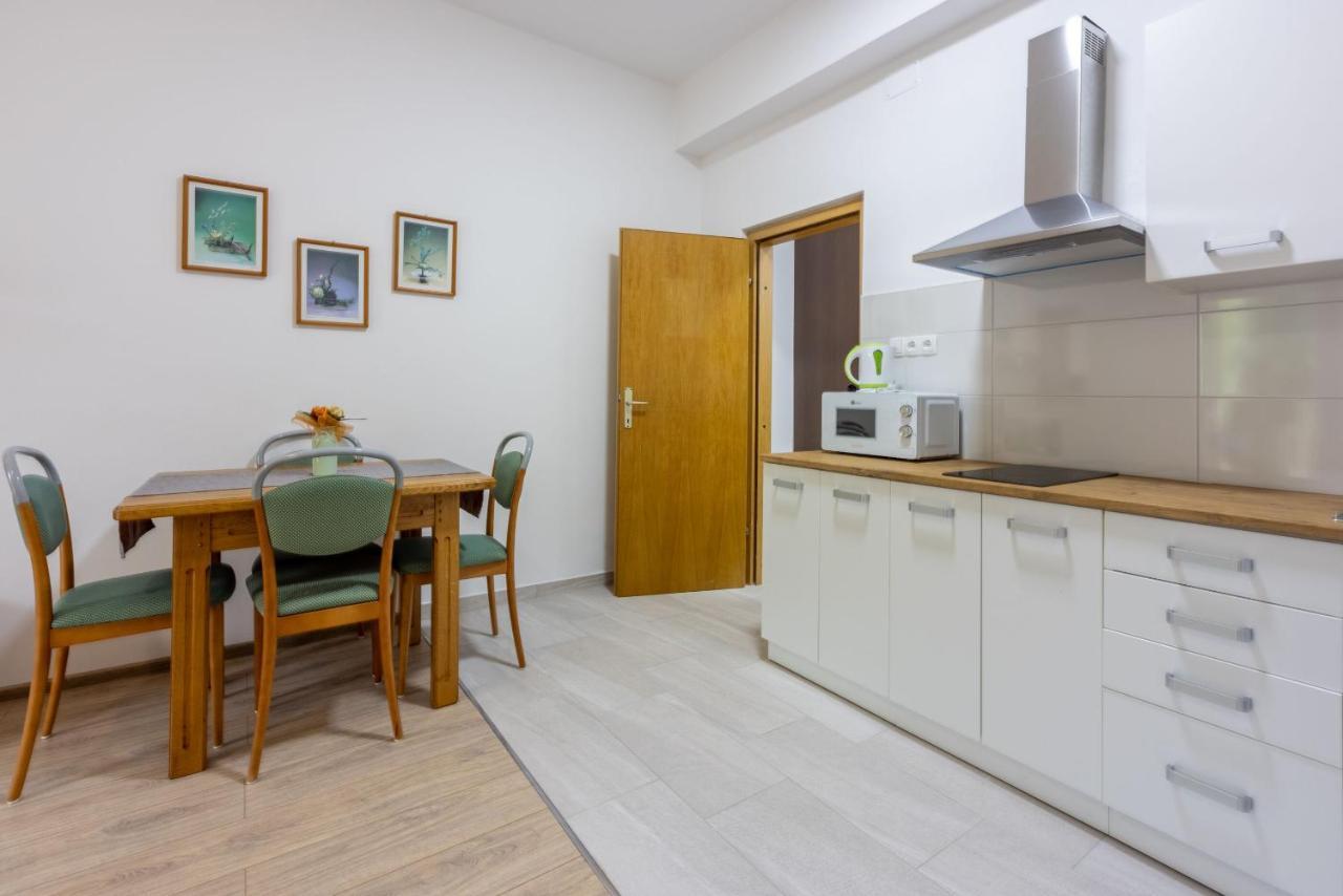 Apartments Ankica Crikvenica Eksteriør bilde