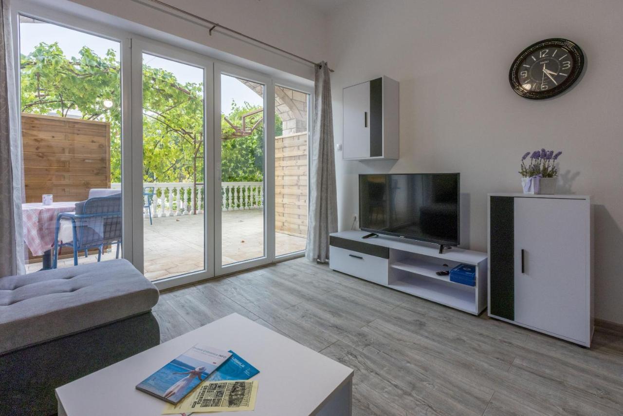 Apartments Ankica Crikvenica Eksteriør bilde